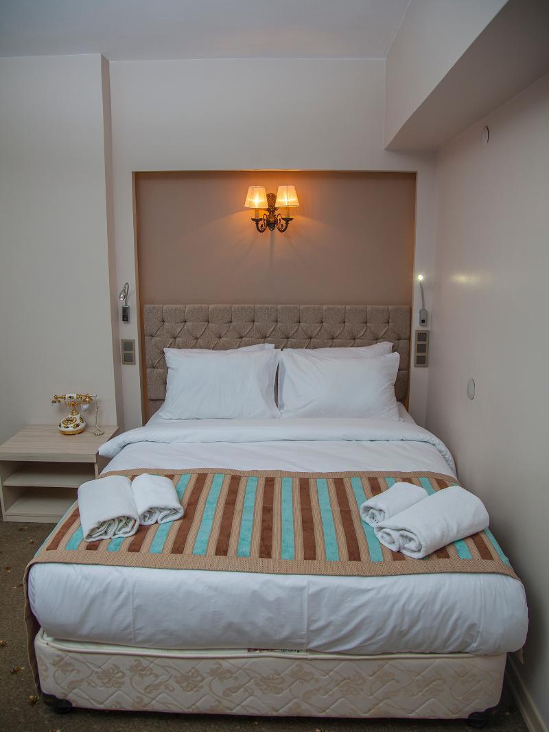 Dundar Hotel & Spa อิสตันบูล ภายนอก รูปภาพ